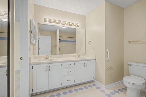 Tiny photo for 5020 CENTENNIAL OAK Circle, Tallahassee, FL 32308 (MLS # 399212)