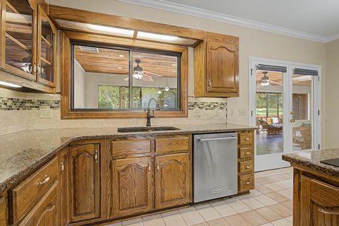 Tiny photo for 5020 CENTENNIAL OAK Circle, Tallahassee, FL 32308 (MLS # 399212)