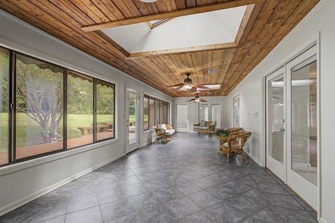 Tiny photo for 5020 CENTENNIAL OAK Circle, Tallahassee, FL 32308 (MLS # 399212)