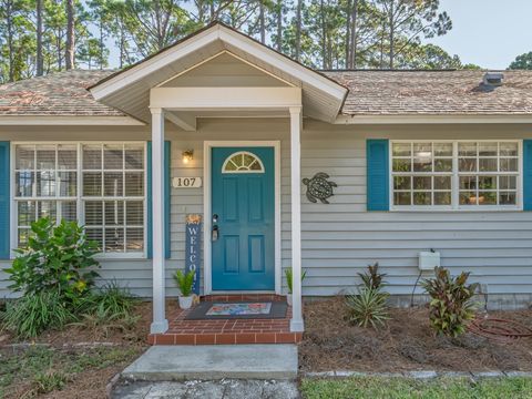 107 Infield Carrabelle FL 32322