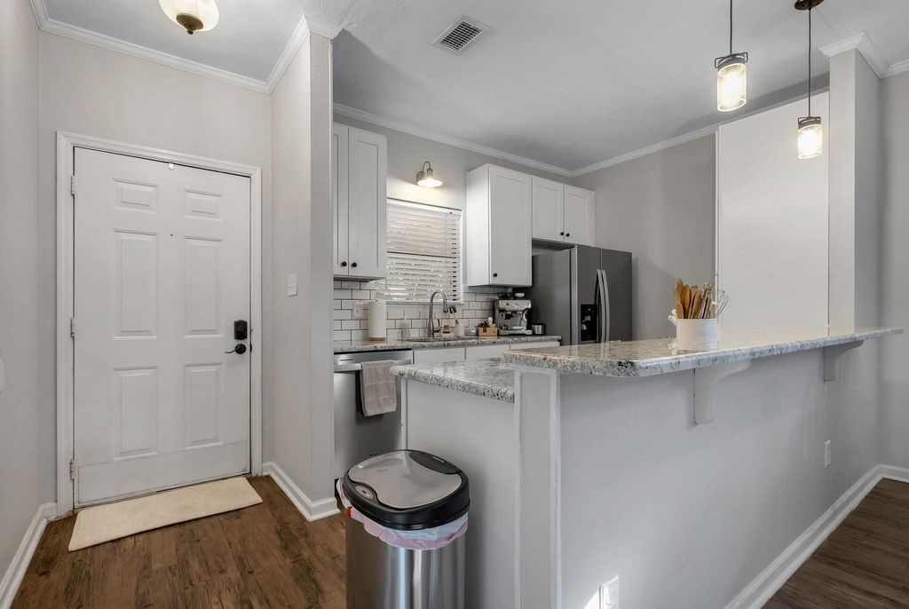 Photo of 2555 Panther Creek Road, Tallahassee, FL 32308 (MLS # 395419)