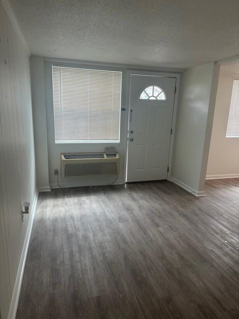 Tiny photo for 210 W 8th Avenue #A, Tallahassee, FL 32303 (MLS # 392151)