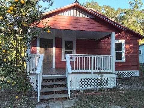 25 DISPENNETTE Drive Crawfordville FL 32327