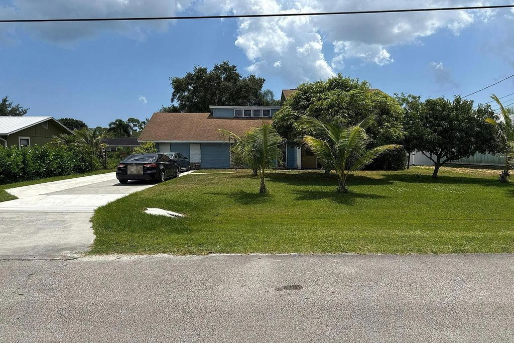 Photo of 5716 Raintree Trail, Other Florida, FL 34982 (MLS # 394193)