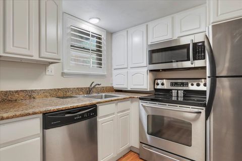 Tiny photo for 517 E Jefferson Street #45, Tallahassee, FL 32301 (MLS # 387854)