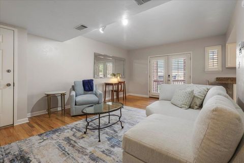 Tiny photo for 517 E Jefferson Street #45, Tallahassee, FL 32301 (MLS # 387854)