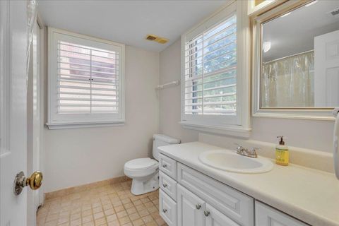 Tiny photo for 517 E Jefferson Street #45, Tallahassee, FL 32301 (MLS # 387854)