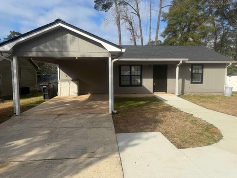 Photo of 160 Dawn Lauren Lane, Tallahassee, FL 32301 (MLS # 396006)
