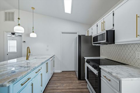 Tiny photo for 160 Dawn Lauren Lane, Tallahassee, FL 32301 (MLS # 396006)