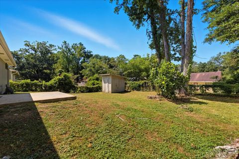 Tiny photo for 160 Dawn Lauren Lane, Tallahassee, FL 32301 (MLS # 396006)