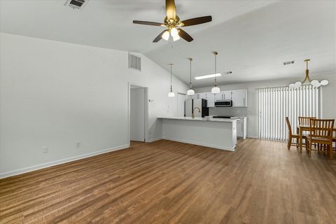 Tiny photo for 160 Dawn Lauren Lane, Tallahassee, FL 32301 (MLS # 396006)
