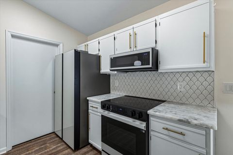 Tiny photo for 160 Dawn Lauren Lane, Tallahassee, FL 32301 (MLS # 396006)