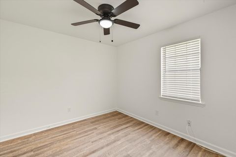 Tiny photo for 160 Dawn Lauren Lane, Tallahassee, FL 32301 (MLS # 396006)