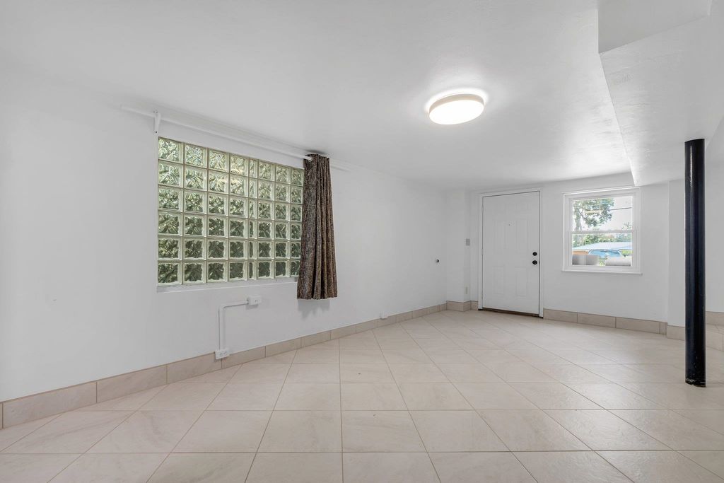 Photo of 2208 Escambia Drive, Tallahassee, FL 32304 (MLS # 387919)