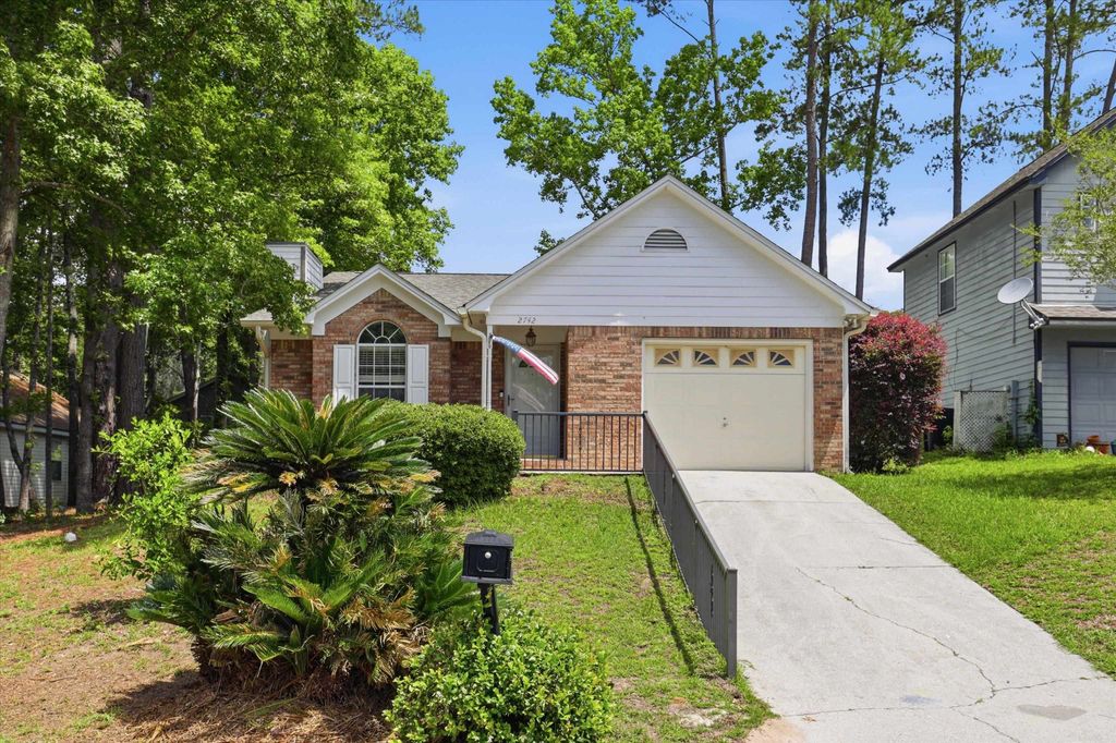 Photo of 2742 Corrie Adrian Lane, Tallahassee, FL 32303 (MLS # 400349)