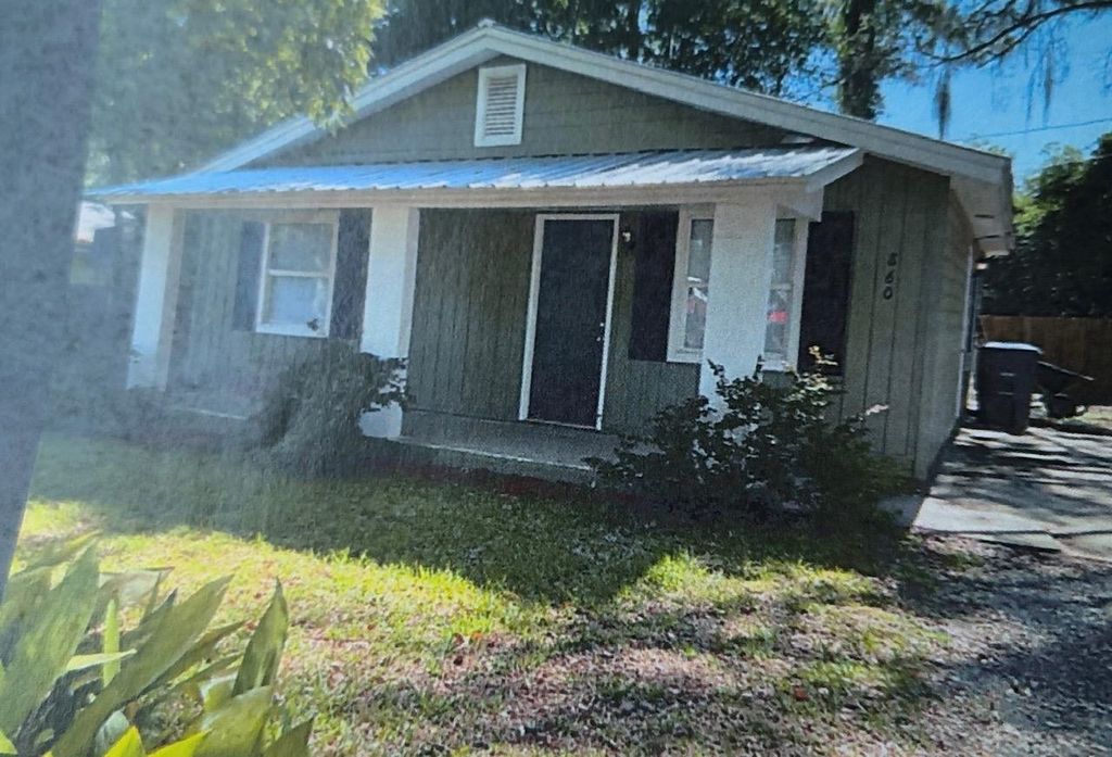 Photo of 860 N Cherry Street, Monticello, FL 32344 (MLS # 394453)