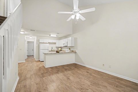Tiny photo for 2325 Hartsfield Way, Tallahassee, FL 32303 (MLS # 401352)