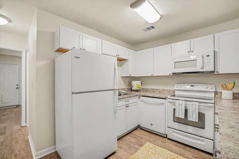 Tiny photo for 2325 Hartsfield Way, Tallahassee, FL 32303 (MLS # 401352)