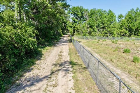 Tiny photo for 496 NE Centaury Way, Lee, FL 32059 (MLS # 399109)