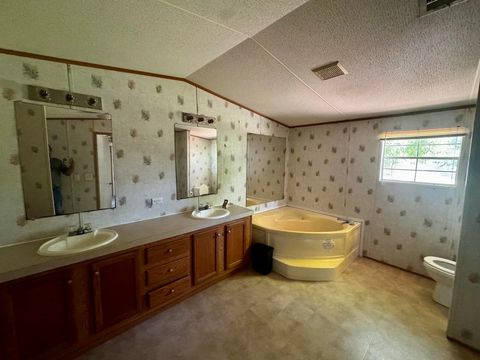 Tiny photo for 496 NE Centaury Way, Lee, FL 32059 (MLS # 399109)