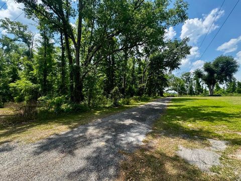 Tiny photo for 496 NE Centaury Way, Lee, FL 32059 (MLS # 399109)