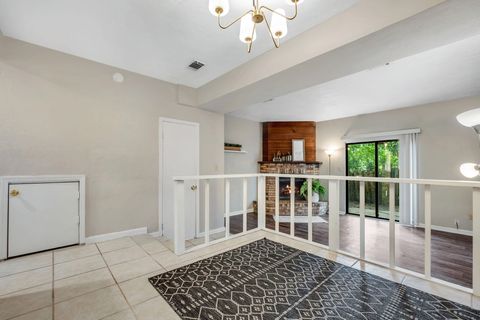 Tiny photo for 611 ACORN GROVE Court, Tallahassee, FL 32312 (MLS # 393634)