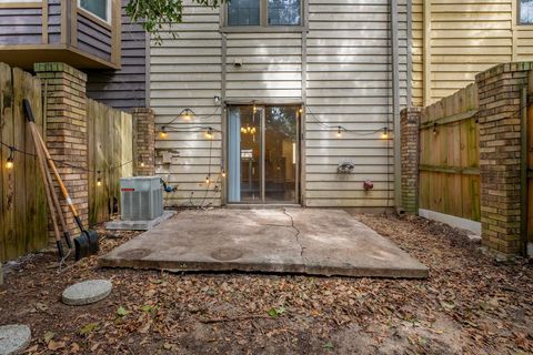 Tiny photo for 611 ACORN GROVE Court, Tallahassee, FL 32312 (MLS # 393634)