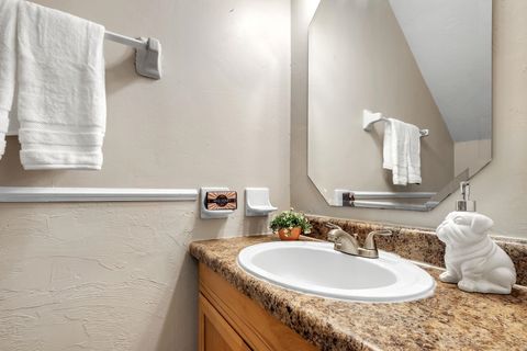 Tiny photo for 611 ACORN GROVE Court, Tallahassee, FL 32312 (MLS # 393634)