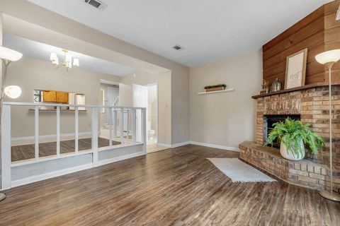 Tiny photo for 611 ACORN GROVE Court, Tallahassee, FL 32312 (MLS # 393634)