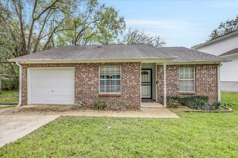 Tiny photo for 4457 Wesley Drive, Tallahassee, FL 32303 (MLS # 395702)