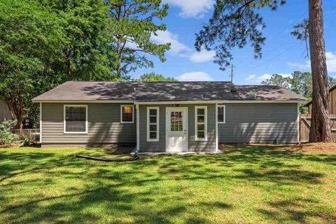 Tiny photo for 4320 Carnwath Road, Tallahassee, FL 32303 (MLS # 397051)