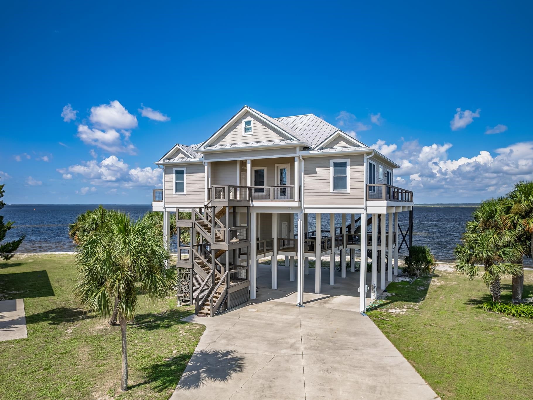 1649 SHELL POINT Road