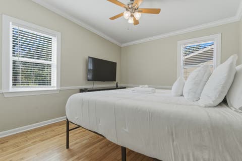 Tiny photo for 1823 Tyndall Drive, Tallahassee, FL 32304 (MLS # 401480)
