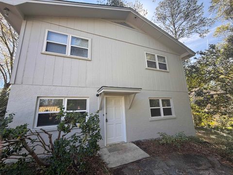 Photo of 1503 Valley Road #C, Tallahassee, FL 32301 (MLS # 398031)