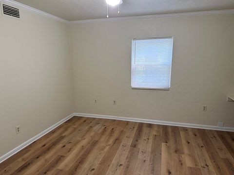 Tiny photo for 1503 Valley Road #C, Tallahassee, FL 32301 (MLS # 398031)