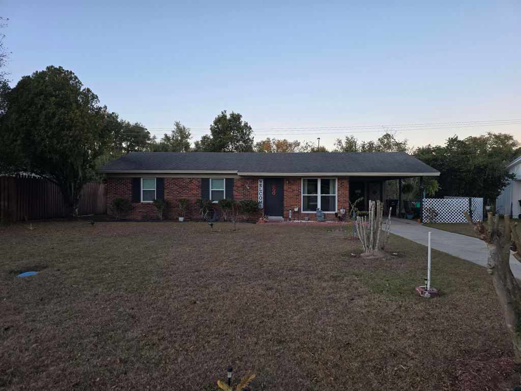 Photo of 829 E Cherry St St, Perry, FL 32347 (MLS # 395081)