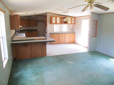 Tiny photo for 66 Two States Street, Havana, FL 32333 (MLS # 399326)