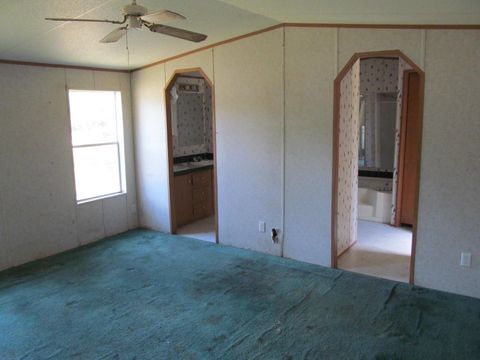 Tiny photo for 66 Two States Street, Havana, FL 32333 (MLS # 399326)