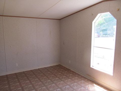 Tiny photo for 66 Two States Street, Havana, FL 32333 (MLS # 399326)