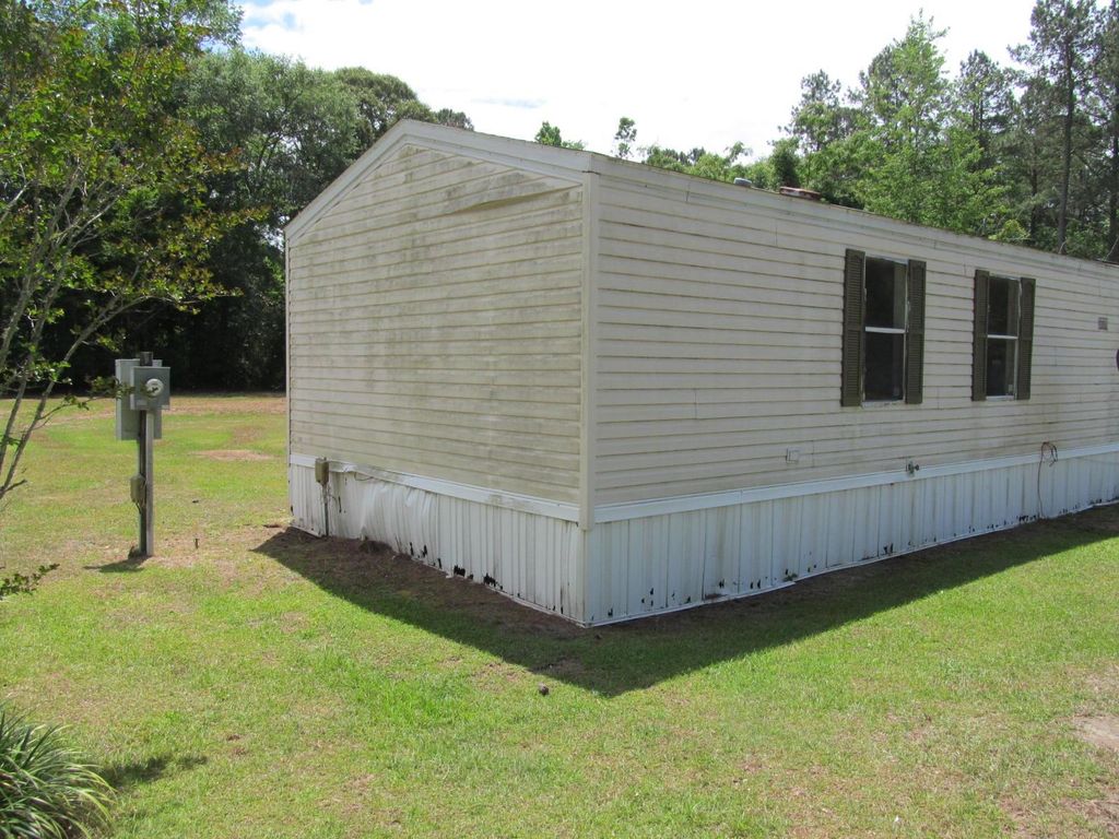 Photo of 66 Two States Street, Havana, FL 32333 (MLS # 399326)