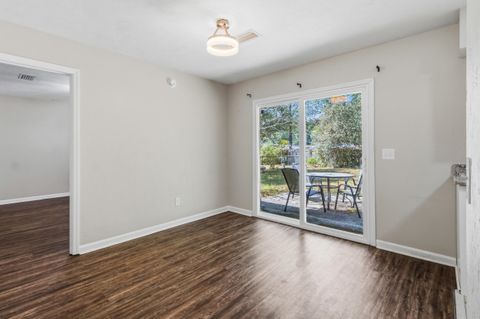 Tiny photo for 4561 Hickory Forest Circle, Tallahassee, FL 32303 (MLS # 399419)