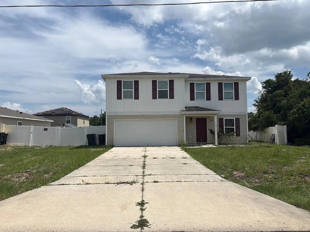 Photo of 118 Violet Court, Other Florida, FL 34759 (MLS # 402419)