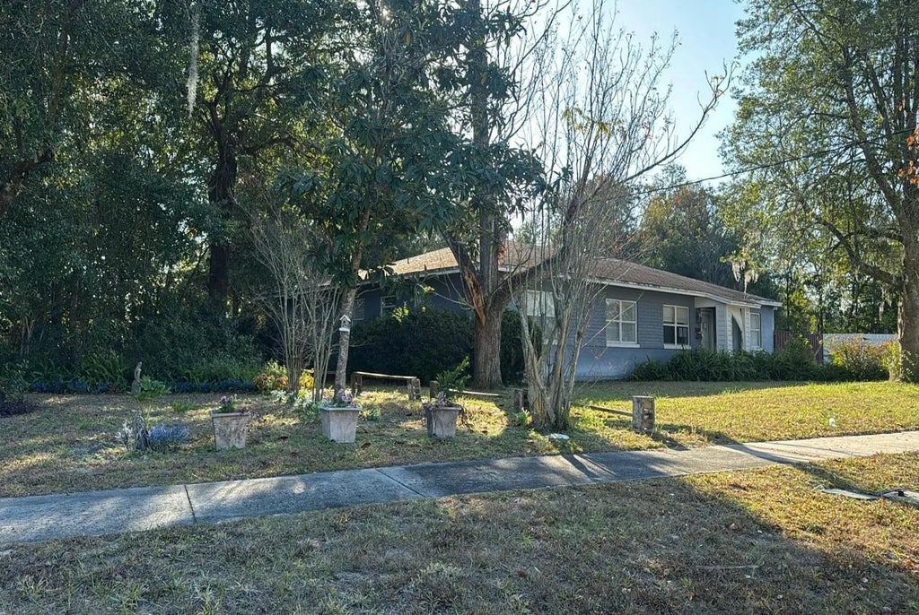 Photo of 6716 Buttontree Court, Jacksonville, FL 32277 (MLS # 403100)