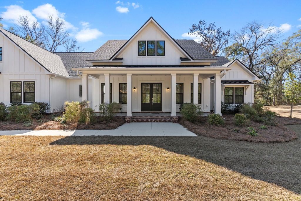 Photo of 9711 Faraway Farm Road, Tallahassee, FL 32317 (MLS # 395119)