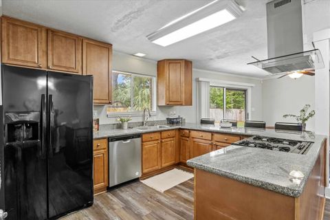 Tiny photo for 2506 Sir Williams Street, Tallahassee, FL 32310 (MLS # 391905)