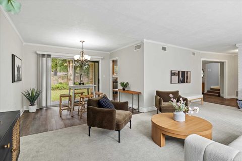 Tiny photo for 2506 Sir Williams Street, Tallahassee, FL 32310 (MLS # 391905)