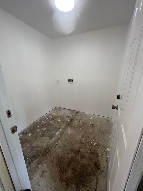 Tiny photo for 201 Dupont Avenue, Quincy, FL 32351 (MLS # 397641)