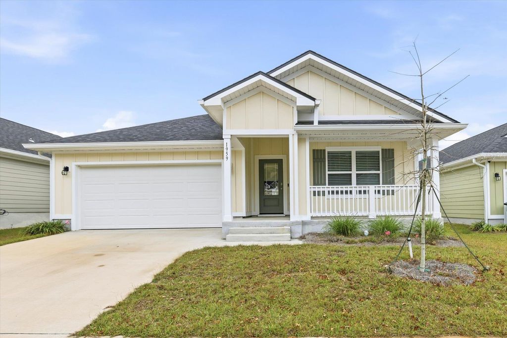 Photo of 1959 Chickadee Way, Tallahassee, FL 32311 (MLS # 394537)