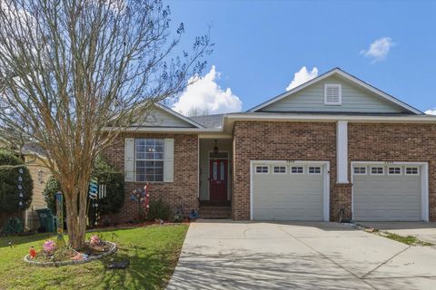 Photo of 2846 HAMPTON MEADOW Drive, Tallahassee, FL 32311 (MLS # 397797)