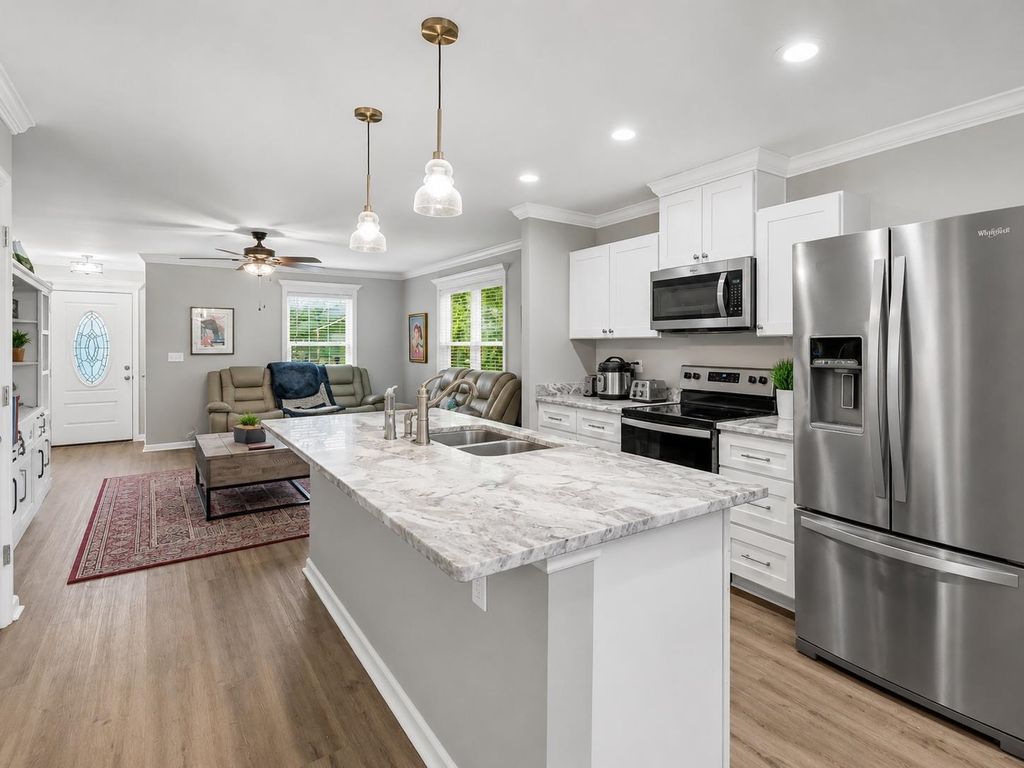 Photo of 26 Menomini Street, Crawfordville, FL 32327 (MLS # 400782)